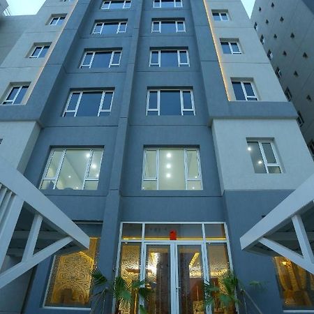 Aparthotel Le Paris Residency Sabah Al Salem Extérieur photo