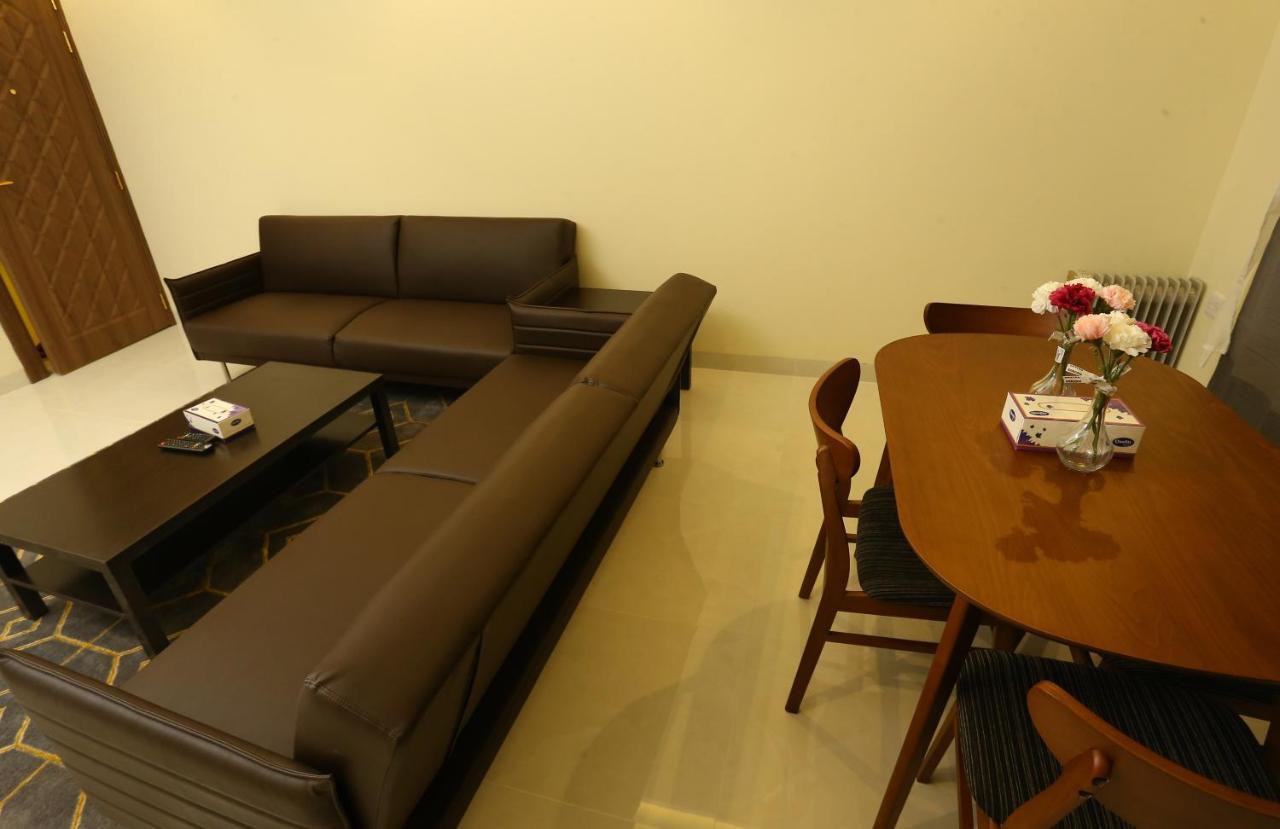 Aparthotel Le Paris Residency Sabah Al Salem Extérieur photo
